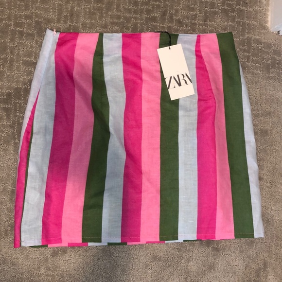 Zara Stripe Skirt - Picture 1 of 2